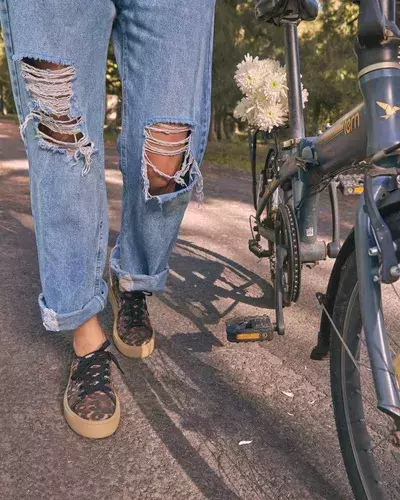 New Sneaker Urban 153 Animal Pardo