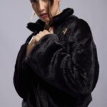 Campera Tennin de piel sintética Vanesa Petris